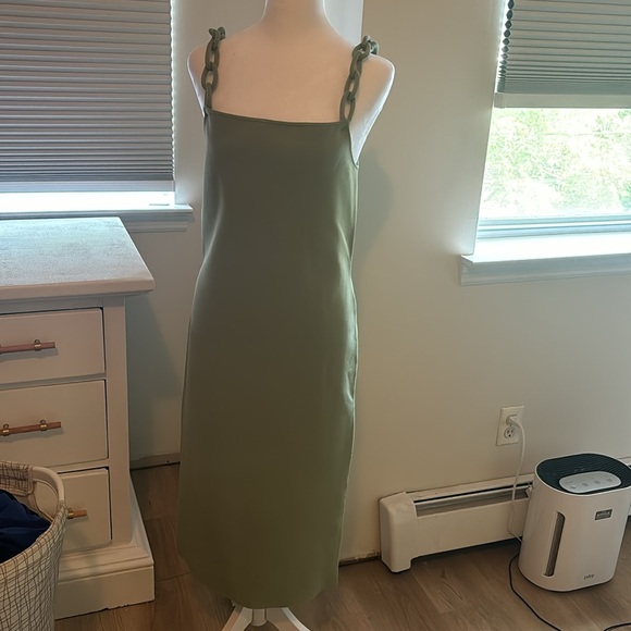 NWOT Alice & Olivia Dress - Picture 3 of 3